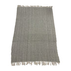 Take A Plaid TAP 2 Armygreen – plaid uitgevouwen met crème franjes, 130 × 180 cm